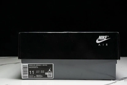 Hyperoad Air Velvet” “Bred 11 Jordan 0709